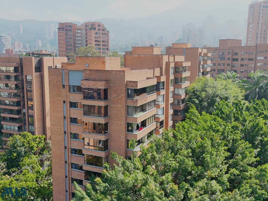 Apartment in Medellín, Antioquia, Colombia 5 - 17373665