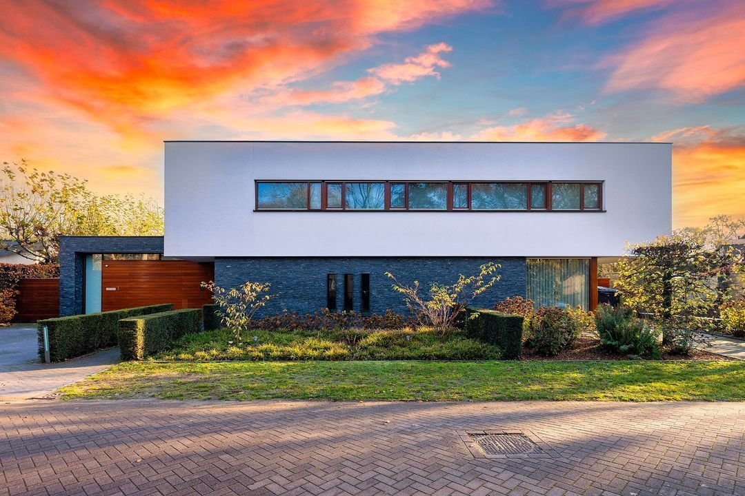 Villa in Oss, North Brabant, Netherlands 1 - 17374724