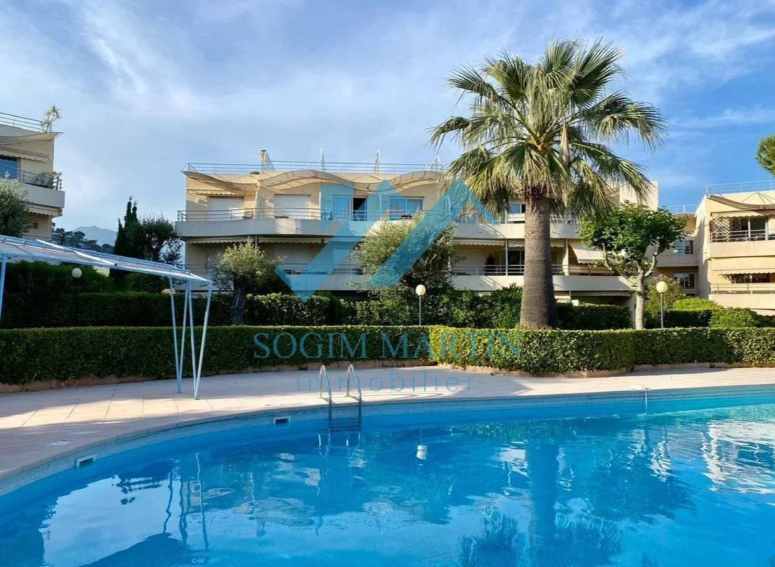Apartment in Cap Martin, Roquebrune-Cap-Martin, France 1 - 17373764