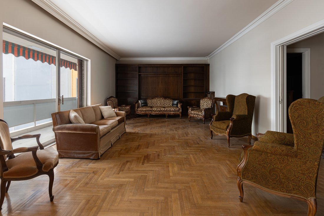 Apartment in Sunoikia Kolonakiou, 1st District of Athens, Athens 5 - 17373220