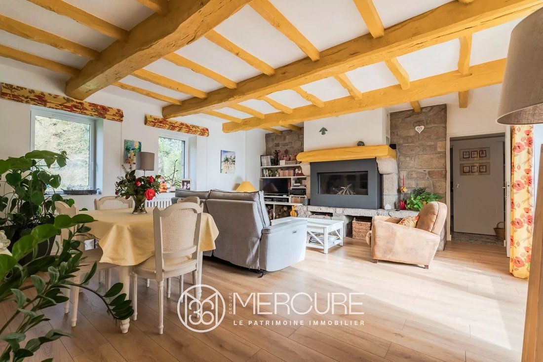 Estate in Kerjalotte, Pontivy, France 2 - 17373717