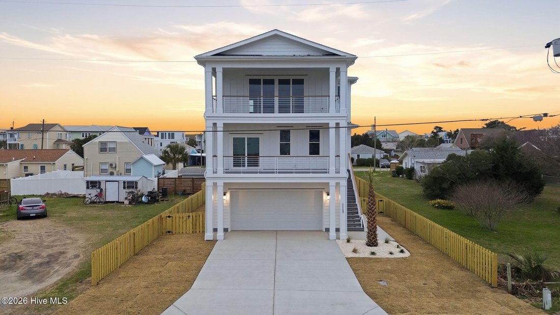 House in Kure Beach, North Carolina, United States 1 - 17372477