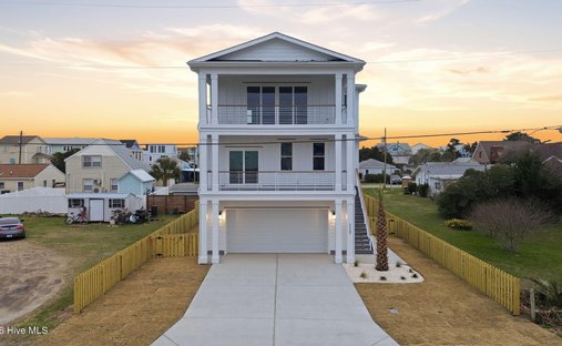 Maison à Kure Beach, Caroline du Nord, États-Unis 1