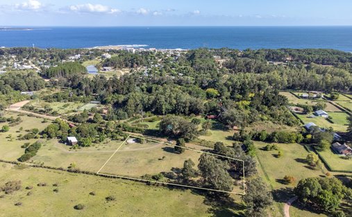 Land in Punta Ballena, Uruguay 1