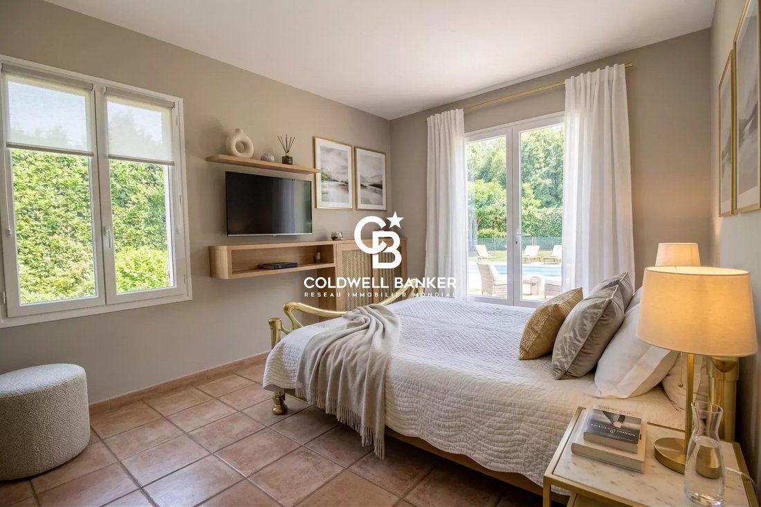 Villa in Antibes, Provence-Alpes-Côte d'Azur, France 3 - 17376302