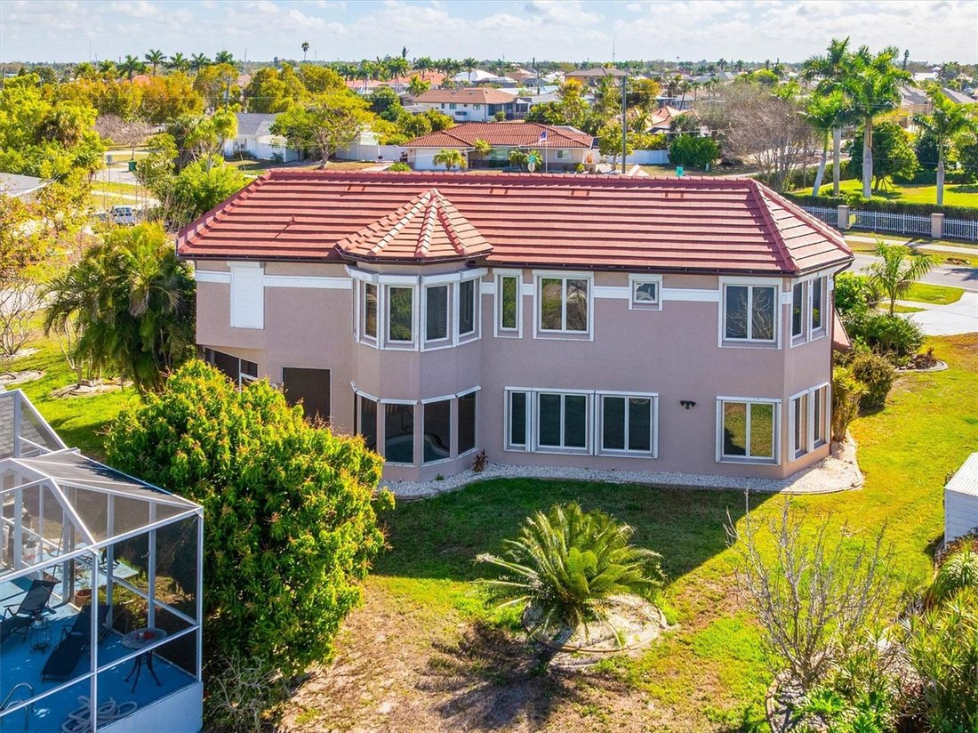 House in Port Charlotte, Florida, United States 3 - 17378517