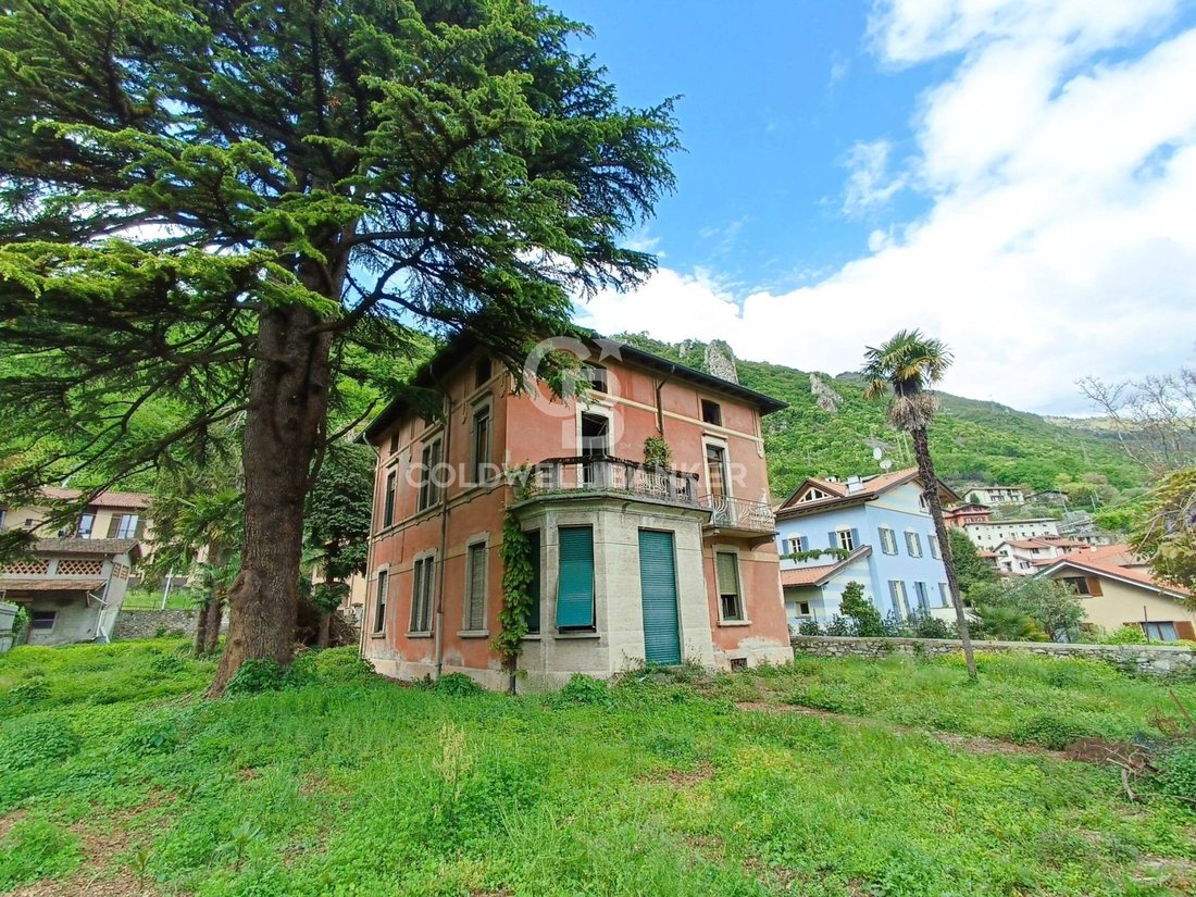 Villa in Lovere, Lombardy, Italy 3 - 17377732