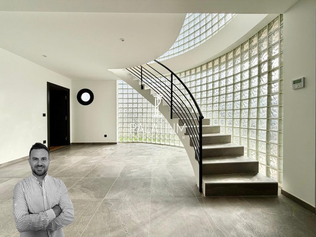 Villa in Bel Air-Jasse des Bernades La Crau-Les Barettes, Salon-de-Provence, France 3 - 17377967