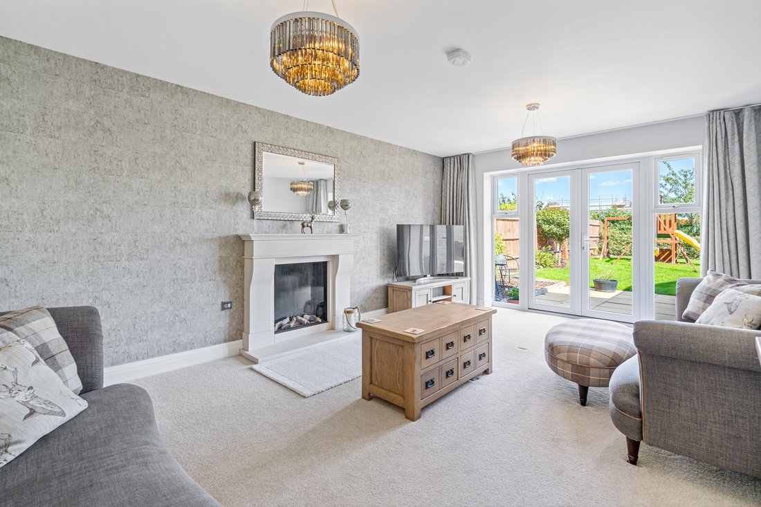 House in Alderton, Tewkesbury, England 4 - 17375376
