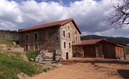 Casa a Augerolles, Auvergne-Rodano-Alpi, Francia 1