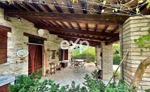 House in Mercatello sul Metauro, Marche, Italy 1