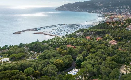 Villa a Pinamare, Andora, Liguria 1