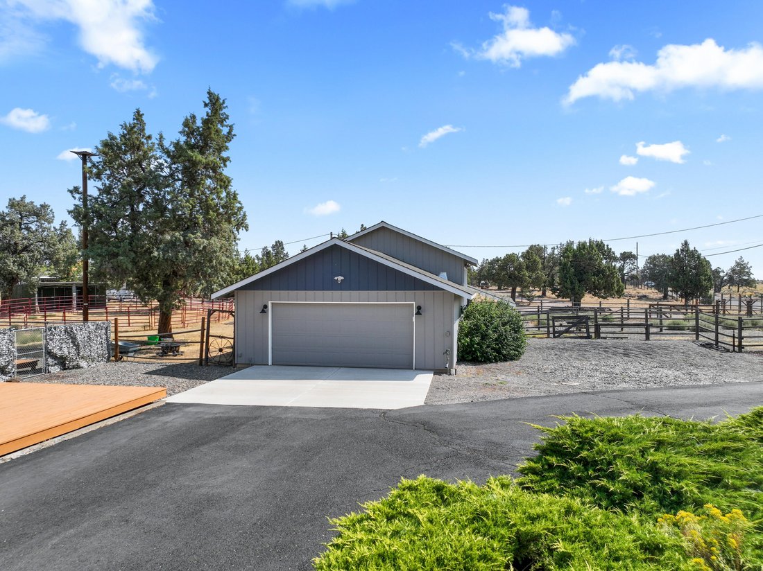 House in Redmond, Oregon, United States 5 - 17375232