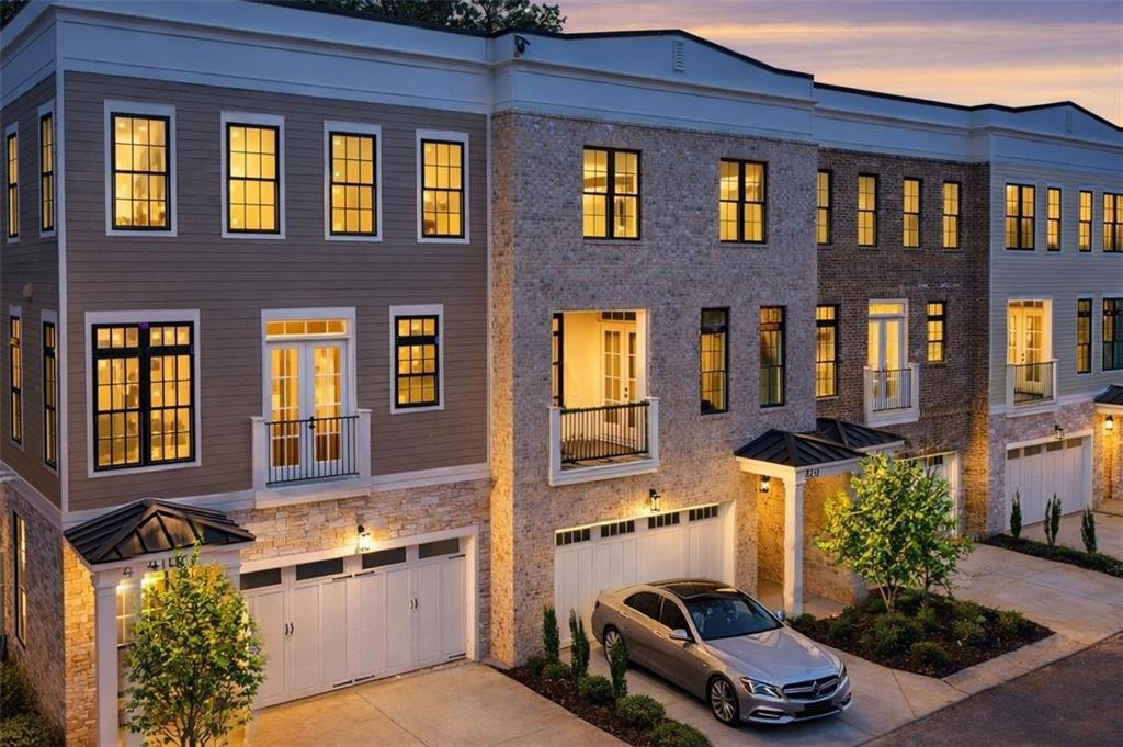 Townhouse in Alpharetta, Georgia, United States 2 - 17222726