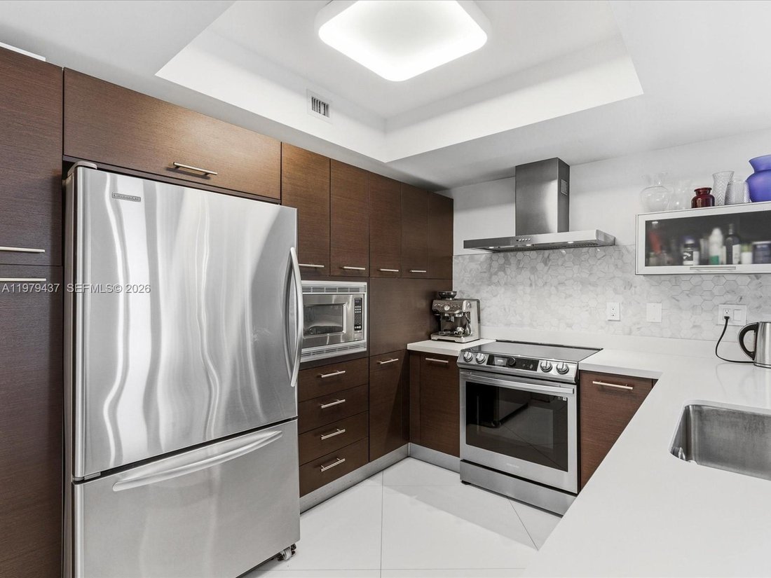Condo in Sunny Isles Beach, Florida, United States 5 - 17376042