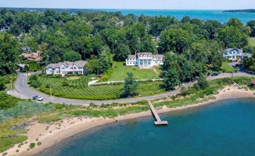 House in Halesite, New York, United States 1