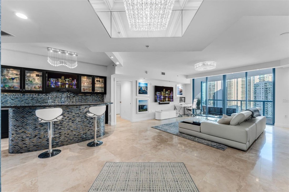 Condo in Fort Lauderdale, Florida, United States 5 - 17376027