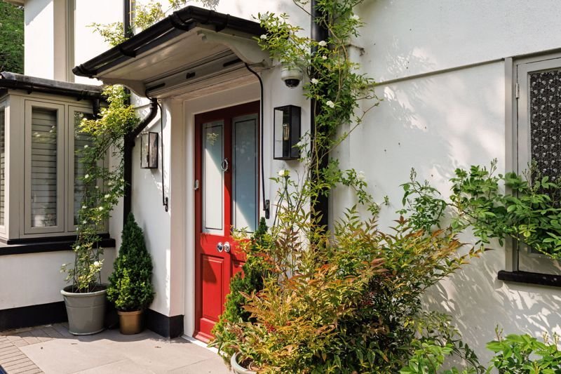 House in Sunningdale, England 5 - 17375911