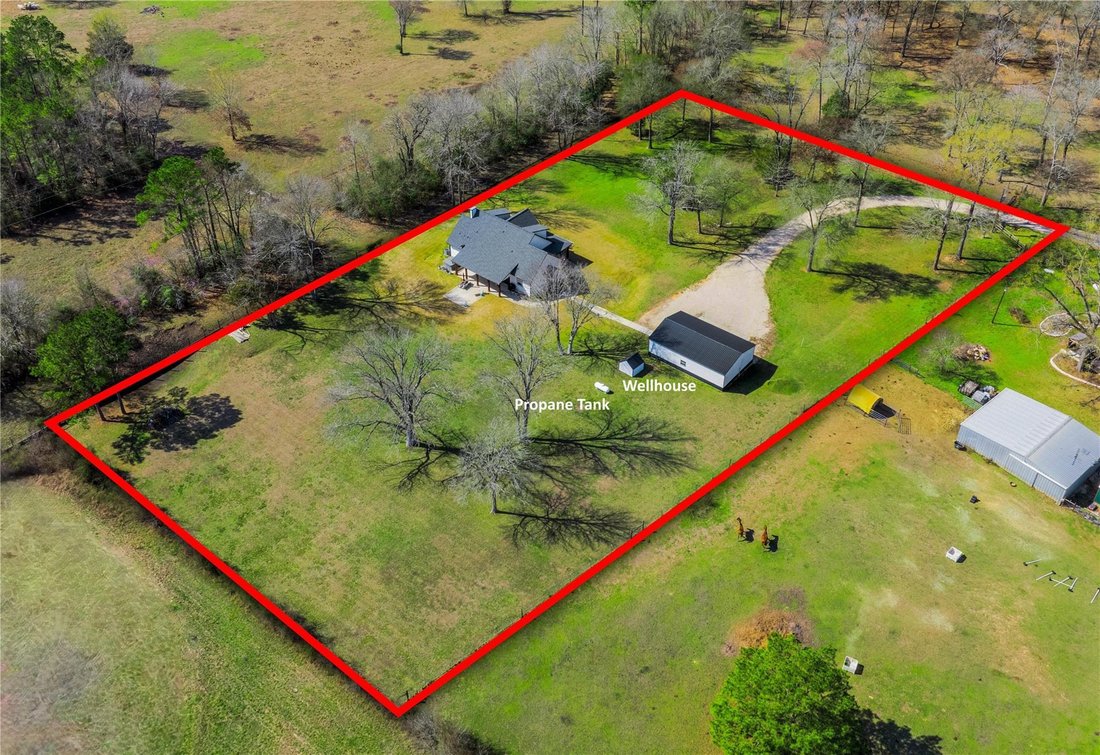 House in Montgomery, Texas, United States 3 - 17375027
