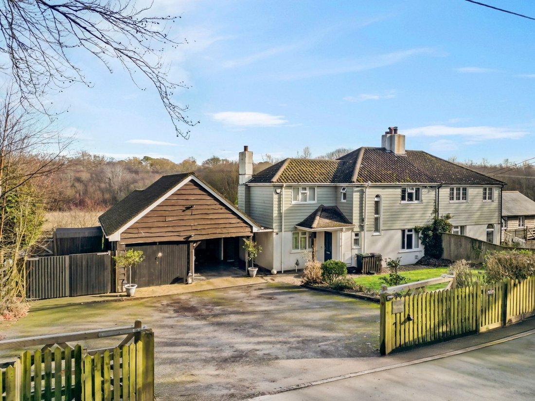 House in Lymington, England 1 - 17375932