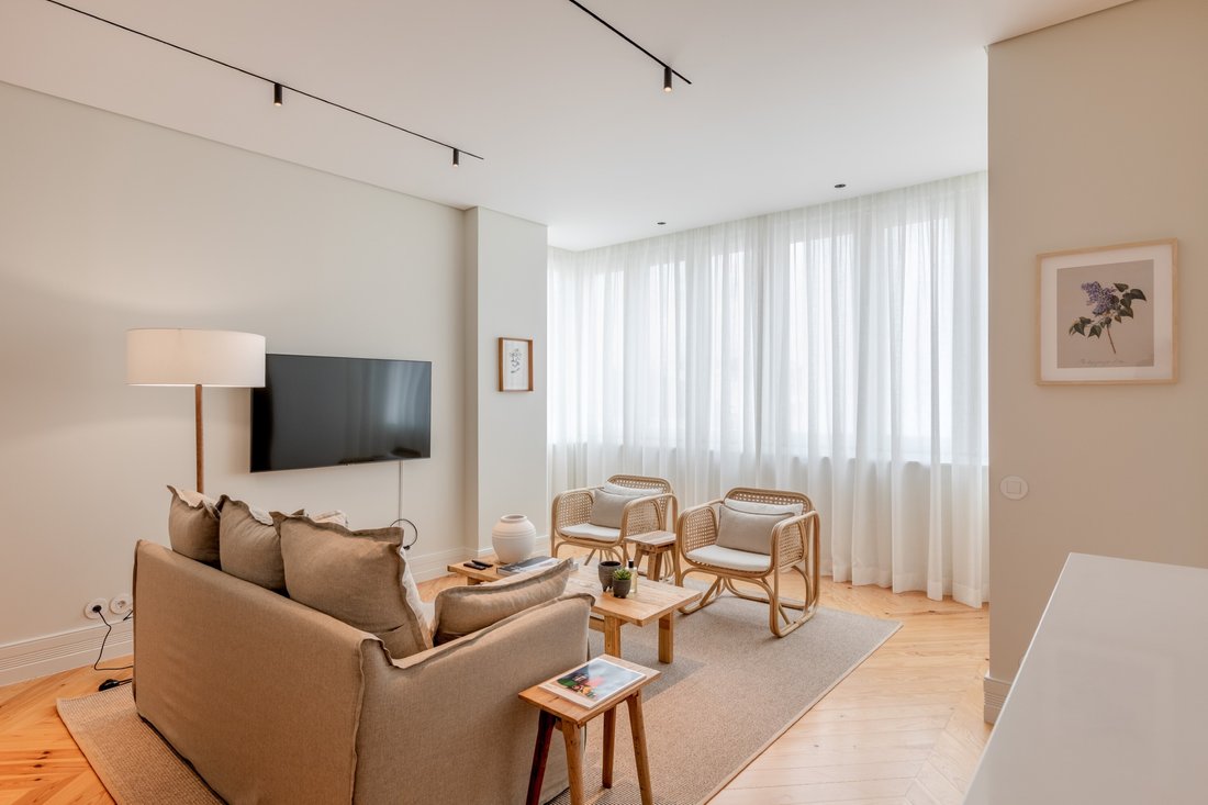 Apartment in Campo de Ourique, Lisbon, Portugal 5 - 17377428