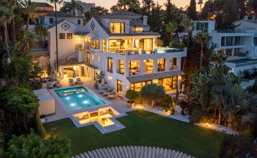 Villa in Nueva Andalucía, Marbella, Spanien 1