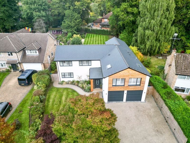 House in North Ascot, Winkfield, England 2 - 17375542