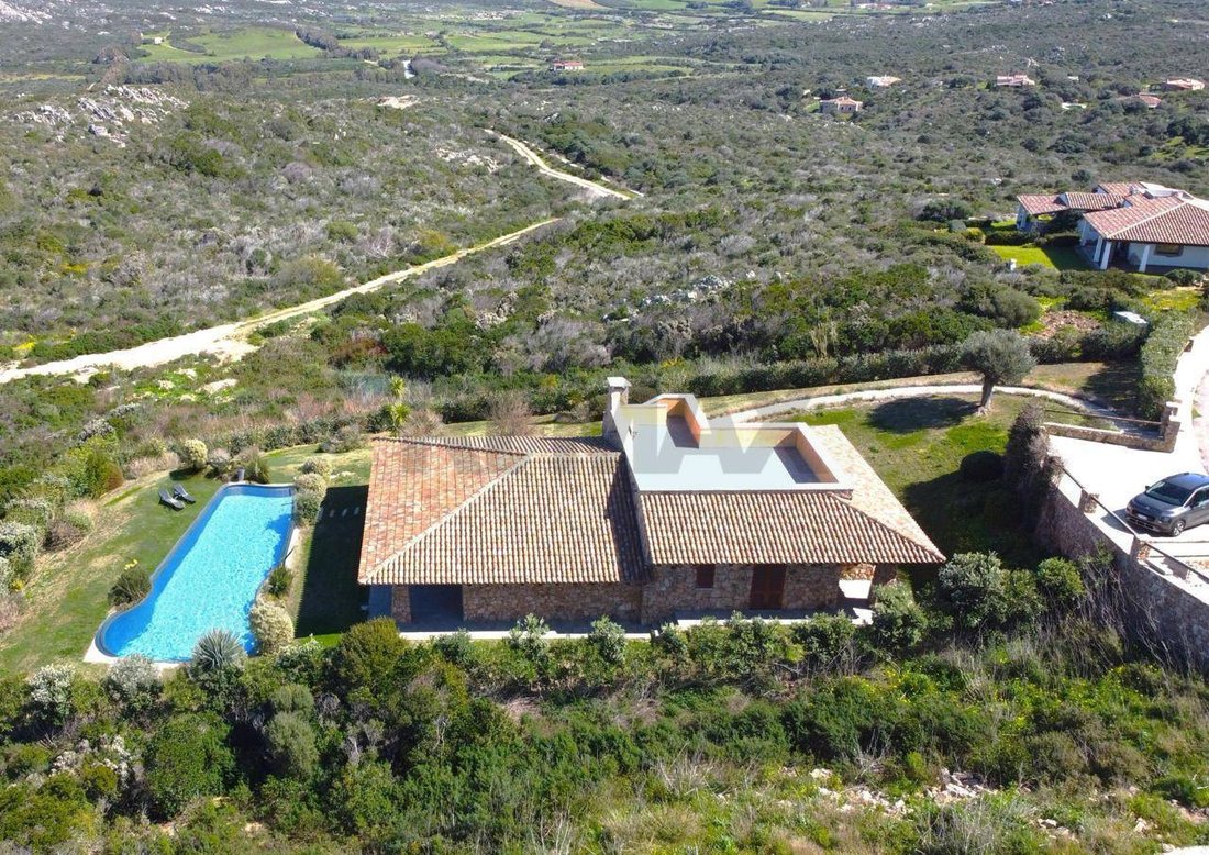 Villa in Santa Teresa Gallura, Sardinia, Italy 3 - 17377734