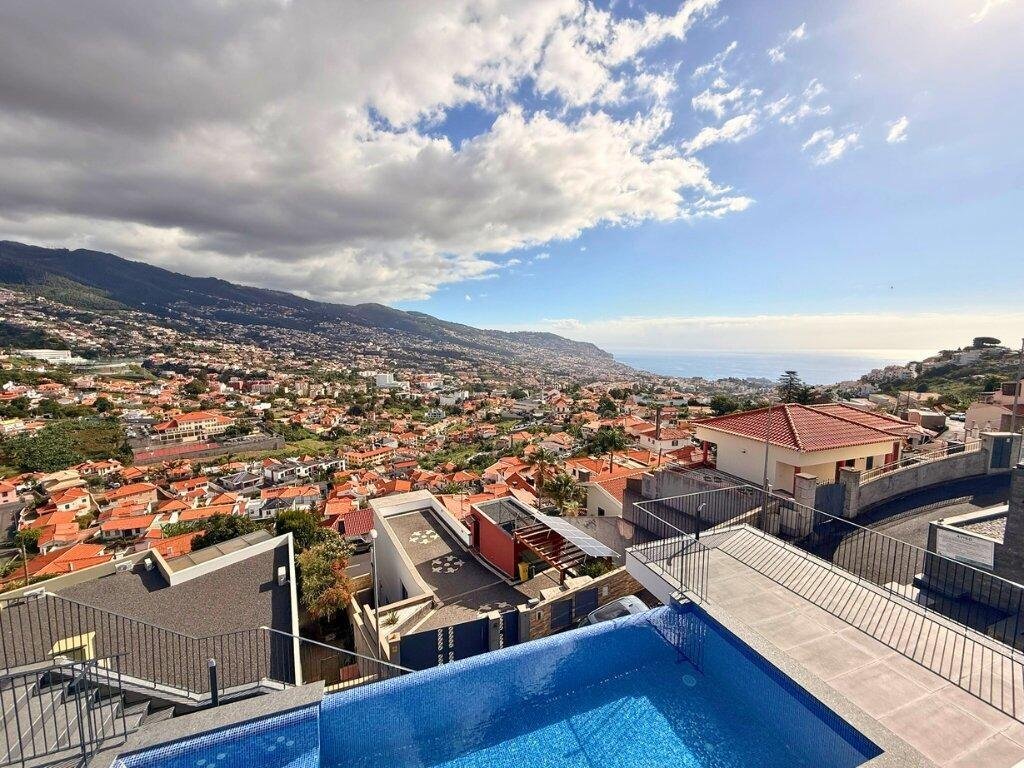 Villa in Santo Antonio, Madeira, Portugal 3 - 17379054