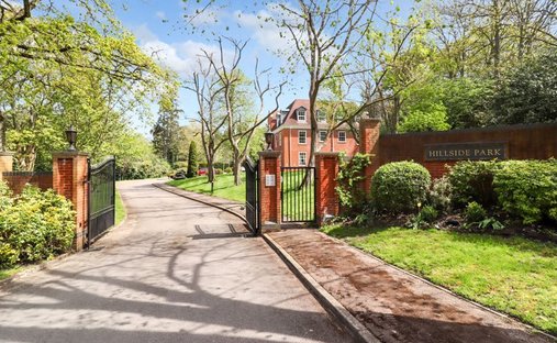 House in Sunningdale, England 1