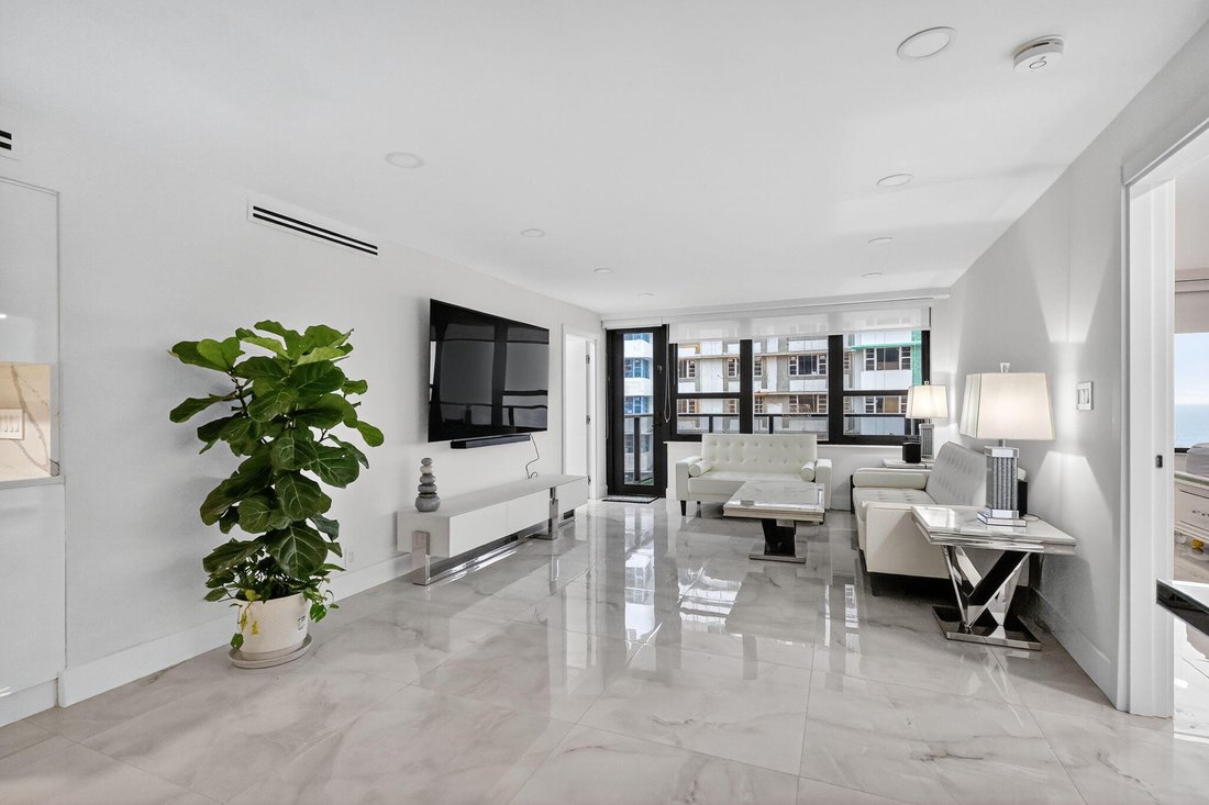 Condo in Miami Beach, Florida, United States 2 - 17178038