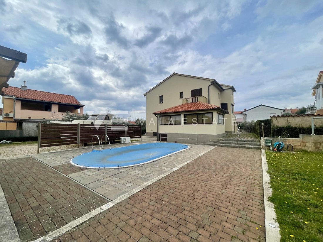 House in Krk, Primorje-Gorski Kotar County, Croatia 1 - 17377165