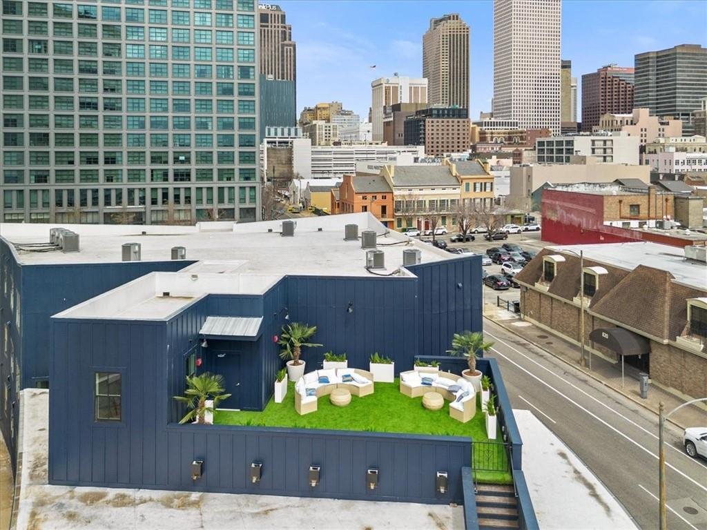 Condo in New Orleans, Louisiana, United States 2 - 17378273