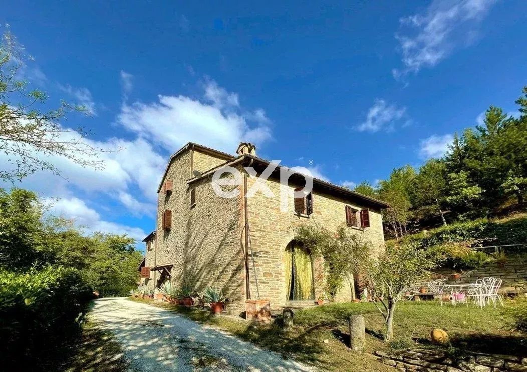 House in Mercatello sul Metauro, Marche, Italy 3 - 17379132