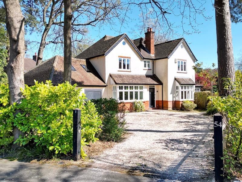 House in Pondtail, Fleet, England 1 - 17375596