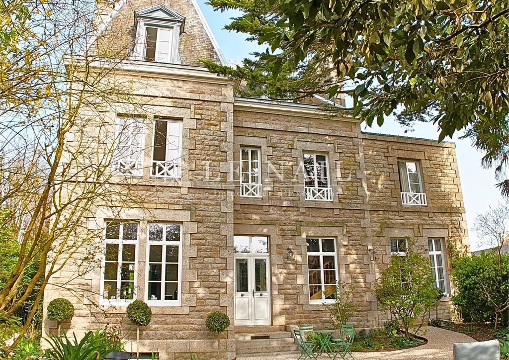 House in Dinan, Brittany, France 1 - 17364065