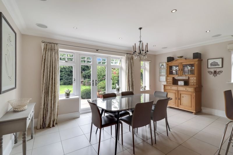 House in Sunningdale, England 5 - 17375325