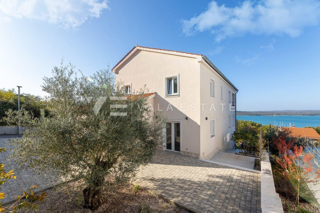 House in Soline, Primorje-Gorski Kotar County, Croatia 1 - 17377224