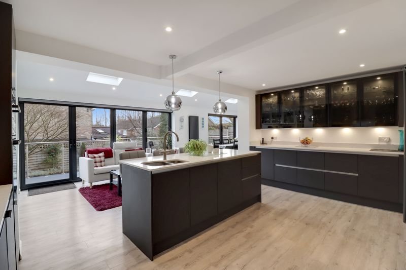 House in Windlesham, England 2 - 17375743
