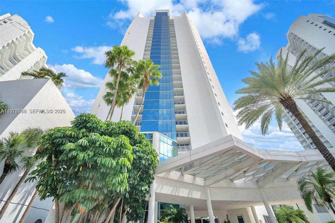 Eigentumswohnung in Sunny Isles Beach, Florida, Vereinigte Staaten 1 - 17376019