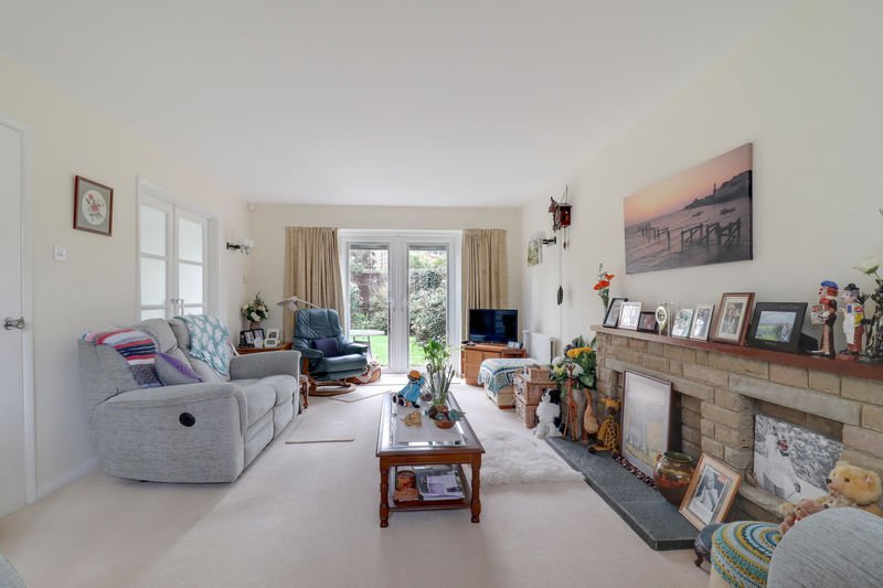 House in Windlesham, England 3 - 17375614
