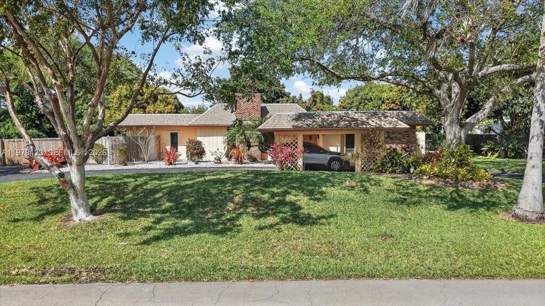House in Cutler Bay, Florida, United States 1 - 17376012