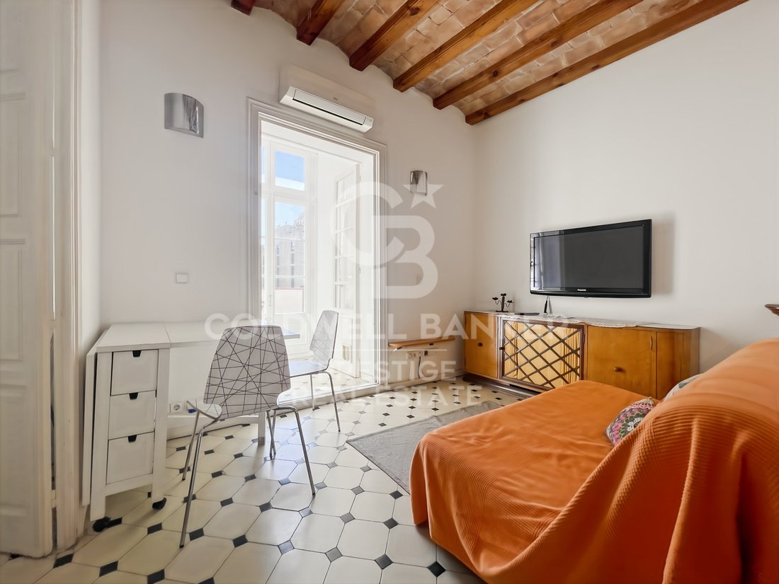 Apartment in Eixample, Barcelona, Spain 5 - 17377407