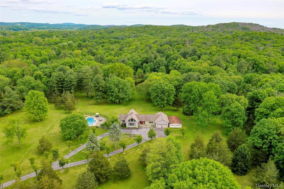 House in Pleasant Valley, New York, United States 5 - 17375442