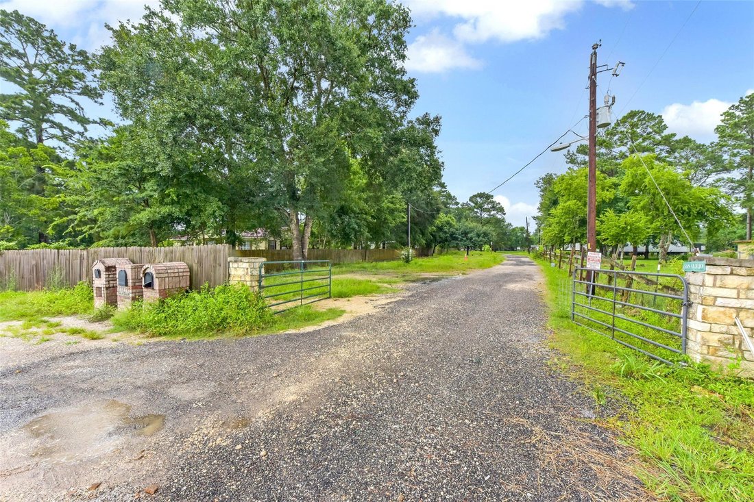 House in Magnolia, Texas, United States 2 - 16507902