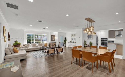 Maison à Aventura, Floride, États-Unis 1