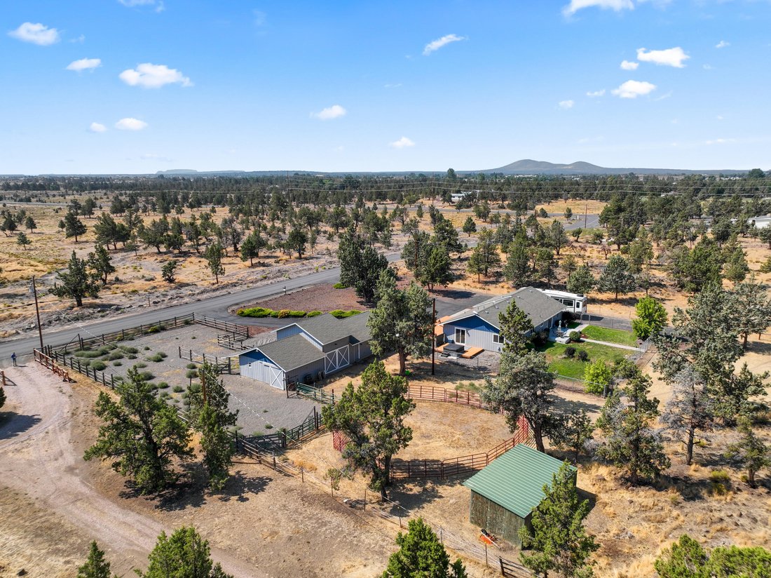 House in Redmond, Oregon, United States 3 - 17375232