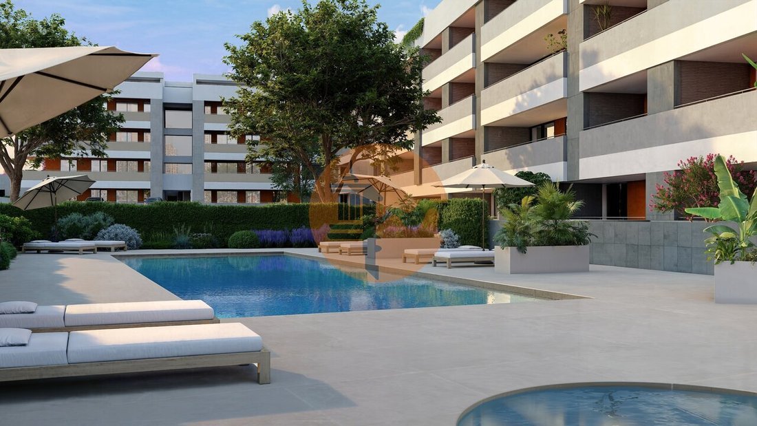Apartment in Praia De Porto Mós, Sao Goncalo de Lagos, Algarve 2 - 17378739
