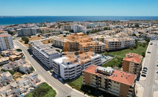 Apartment in Praia De Porto Mós, Sao Goncalo de Lagos, Algarve 1