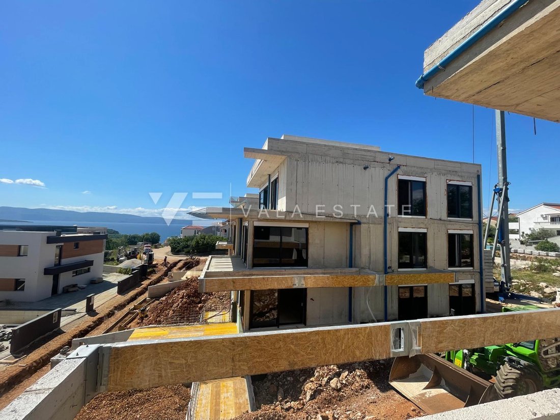 Apartment in Njivice, Primorje-Gorski Kotar County, Croatia 3 - 17377156